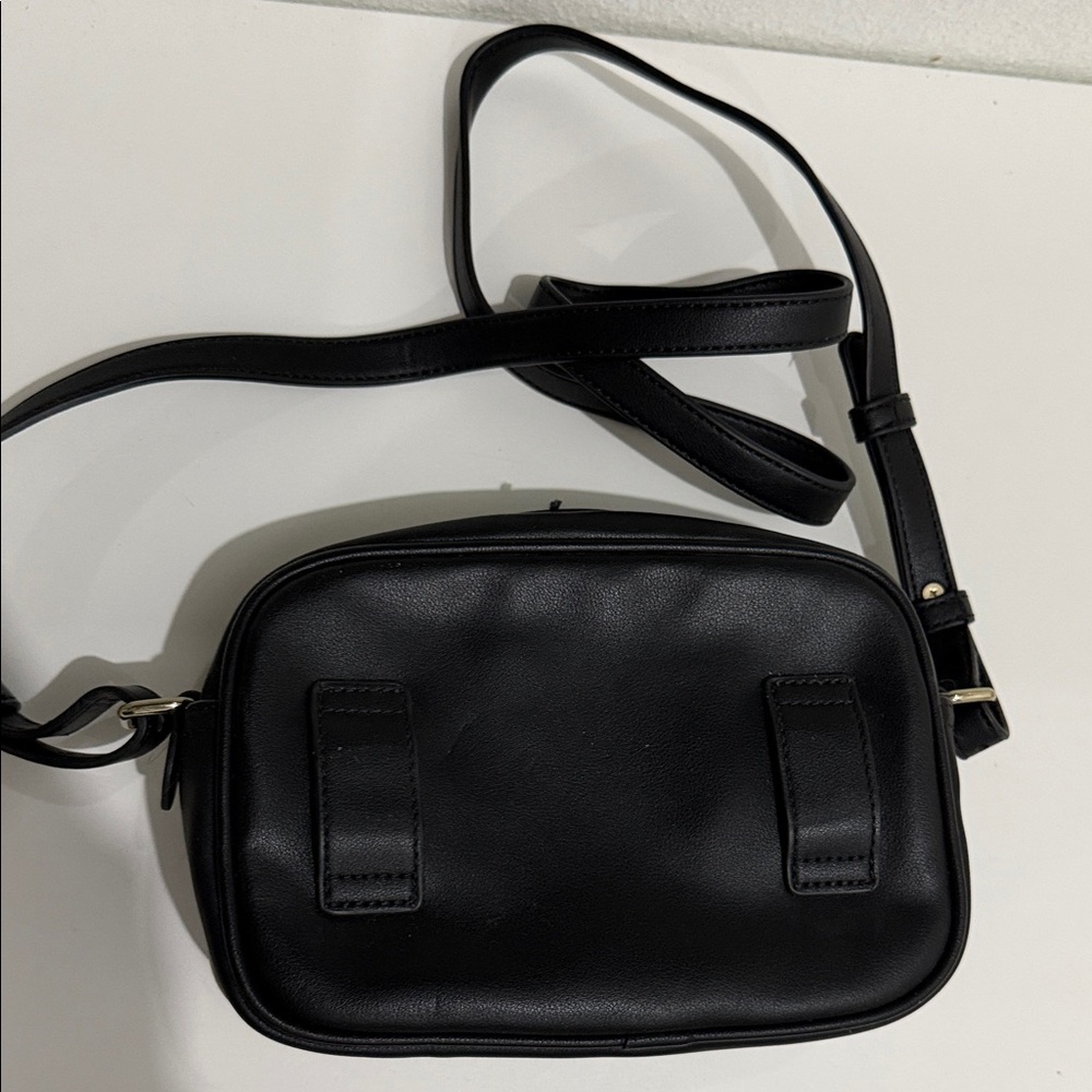 Love Moschino Black Crossbody Bag w/ Extra Red Strap & Heart Patches - Picture 2 of 5